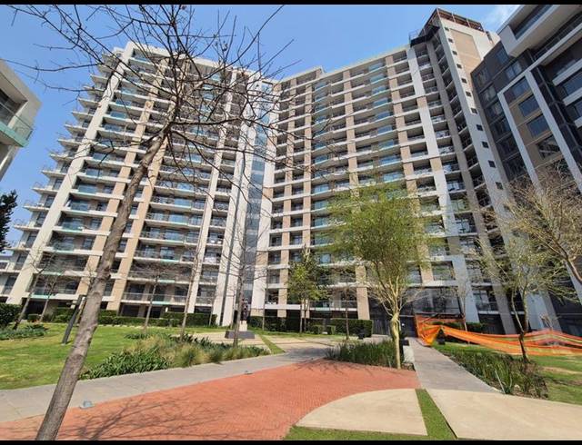 1 BEDROOM APARTMENT FOR SALE IN MENLYN